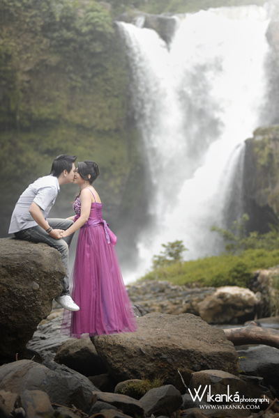 Prewedding Casual waterfall